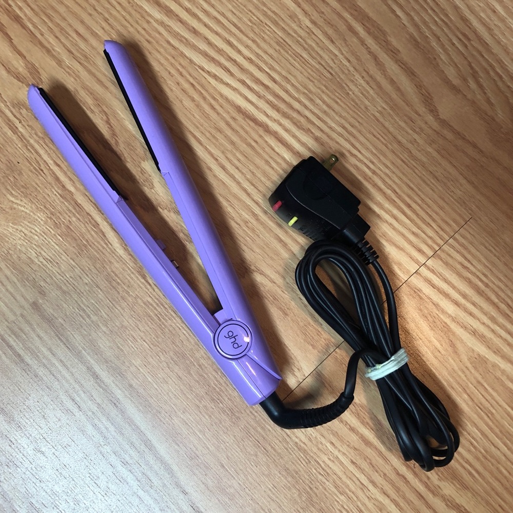 ghd IV Limited Edition Lavender Straightener